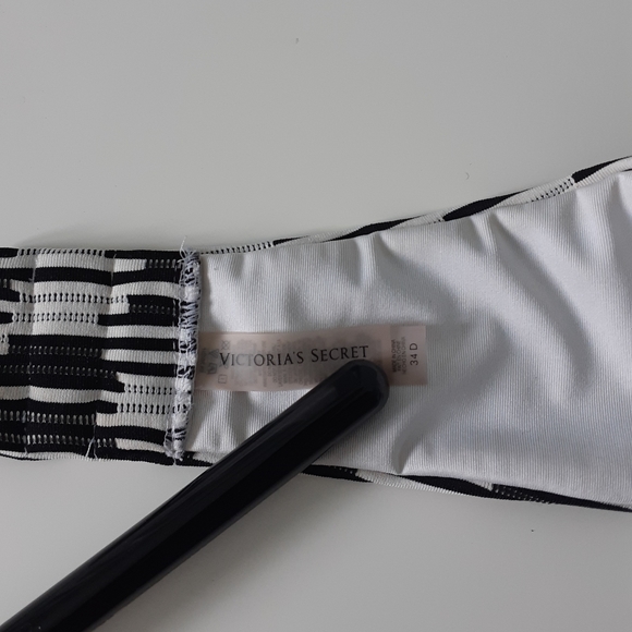 Victoria Secret bikini top - Picture 4 of 4